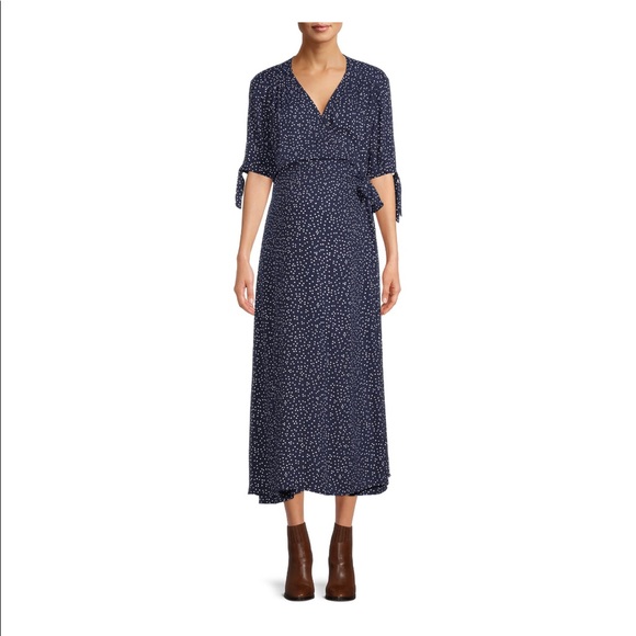 Maternity Print Wrap Dress for Women - Picture 4 of 6